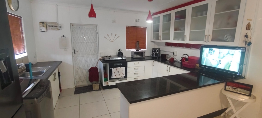 3 Bedroom Property for Sale in Rondevlei Park Western Cape